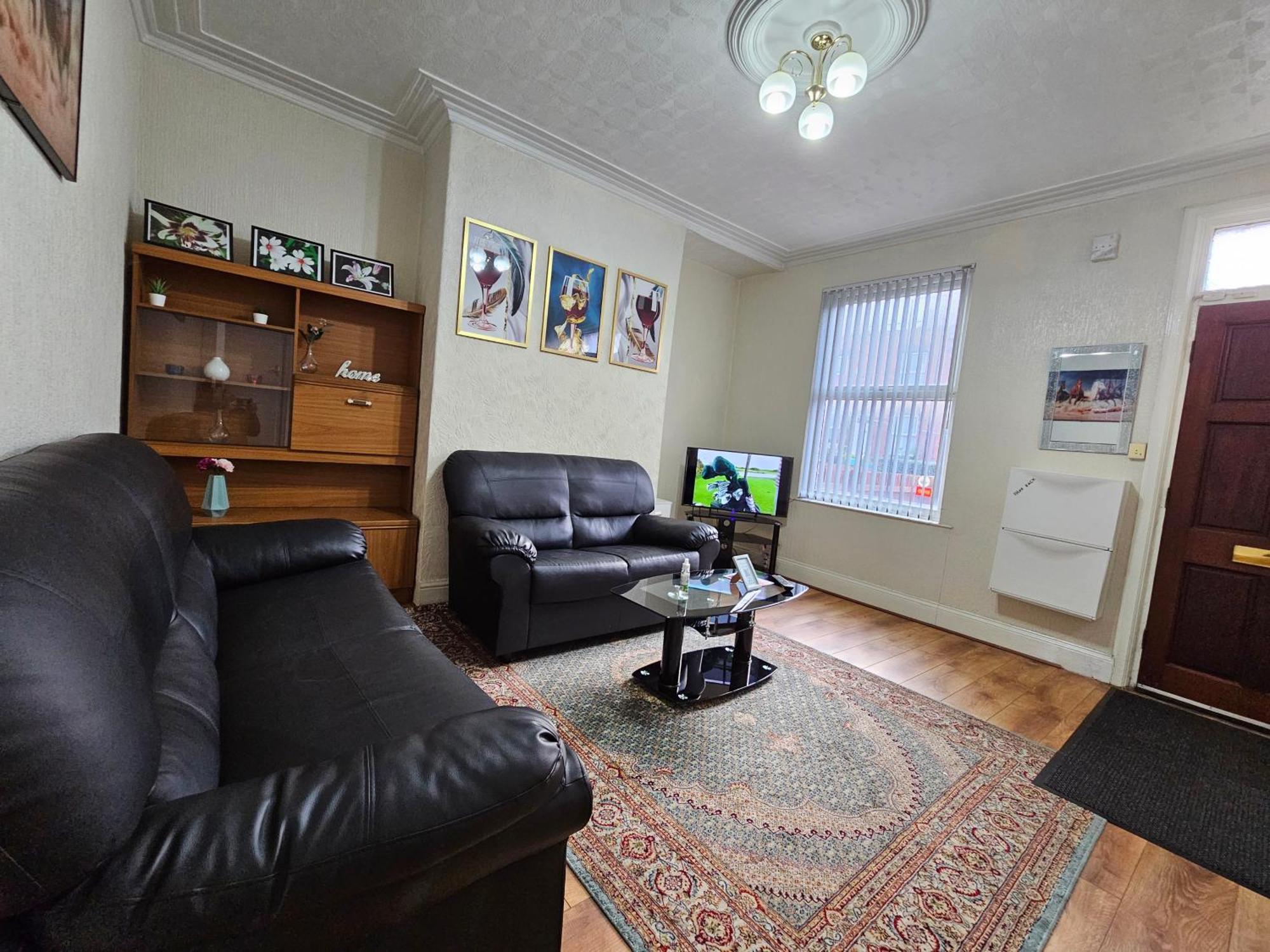 Готель Bright Sunny, Double Bed With Garden, Tv And Wi-Fi Лідс Екстер'єр фото