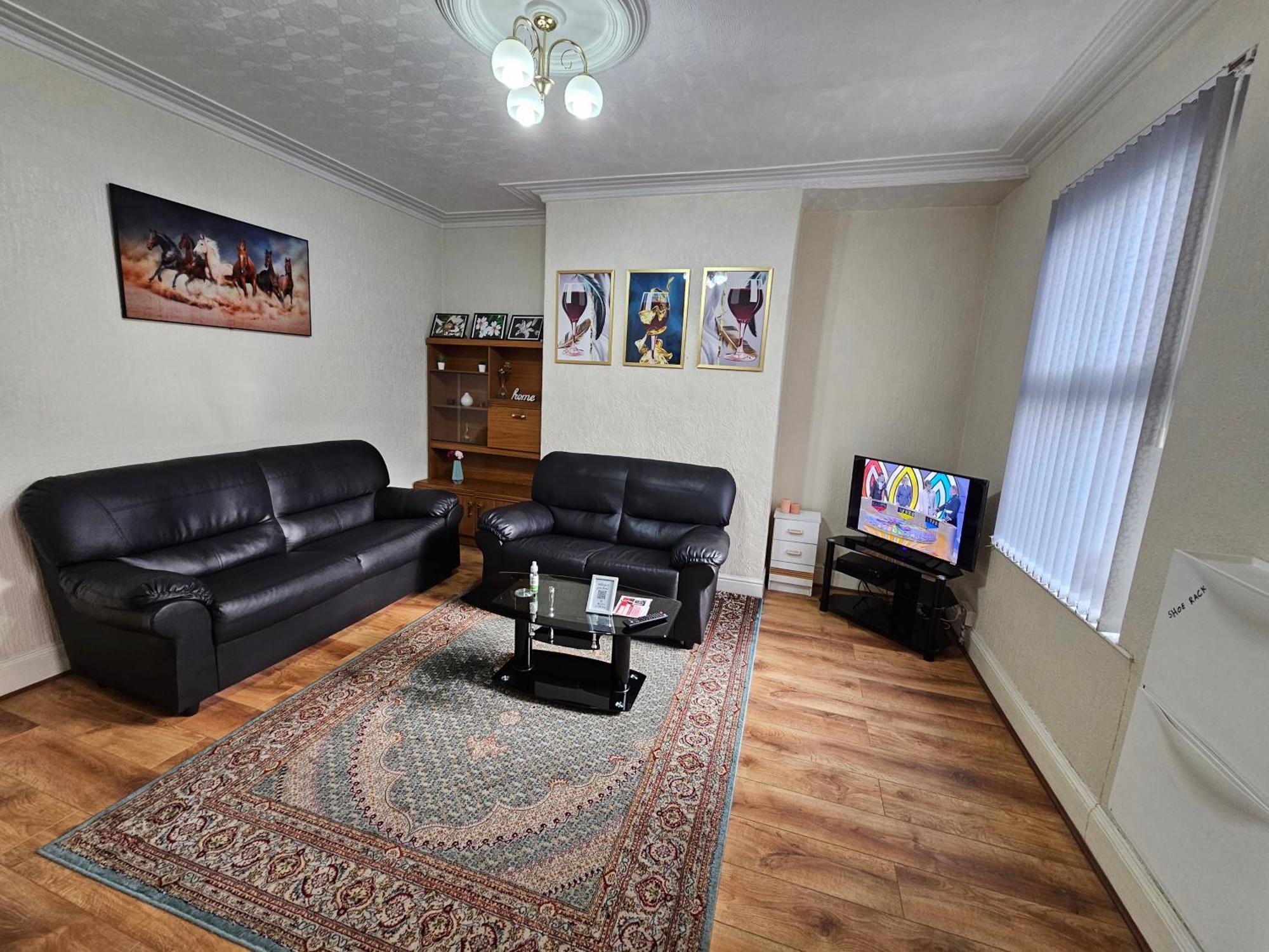 Готель Bright Sunny, Double Bed With Garden, Tv And Wi-Fi Лідс Екстер'єр фото